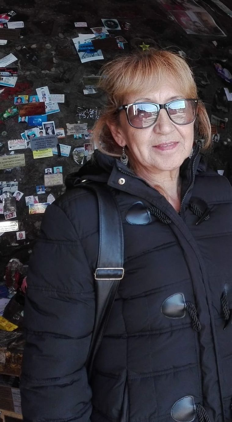 ¿Dónde está? Dora no se llevó ni el DNI. Sus allegados la buscan.