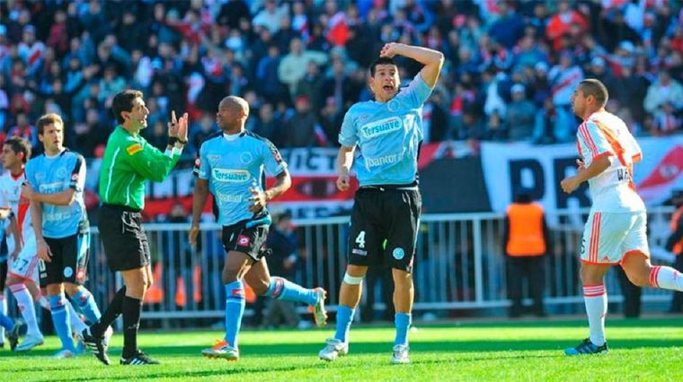 El defensor recordó el partido en el Monumental. Foto: Archivo