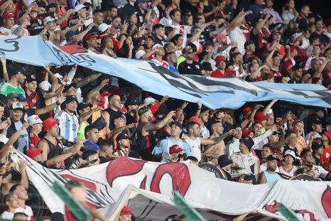 La medida se aplicará inicialmente en plateas seleccionadas y bajo un esquema de consumo regulado. La medida se aplicará inicialmente en plateas seleccionadas y bajo un esquema de consumo regulado.