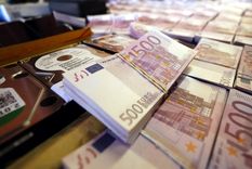 Acuerdo con la Unión Europea. ¿En qué áreas conviene que los profesionales argentinos se formen para competir en el mercado del Viejo Continente y ganar en euros. Foto: Efe.