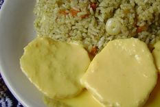 Arroz con papas, uno de los platos más consumidos desde siempre. Foto: wikimedia.org