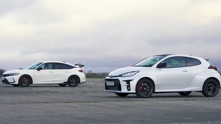 Toyota Yaris v Honda Civic (CarWow)