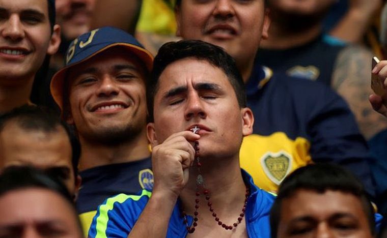 Boca ganó, trajo a Cavani y los hinchas lo celebran.