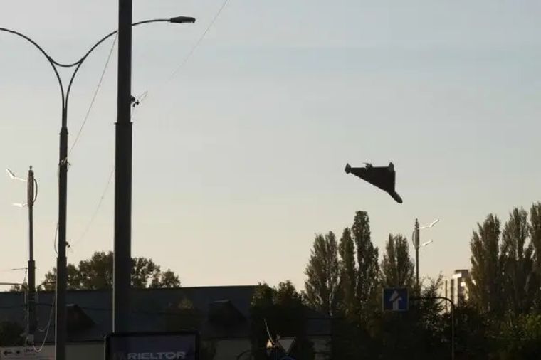 Un dron iraní sobrevuela Kiev Foto: nytimes.com