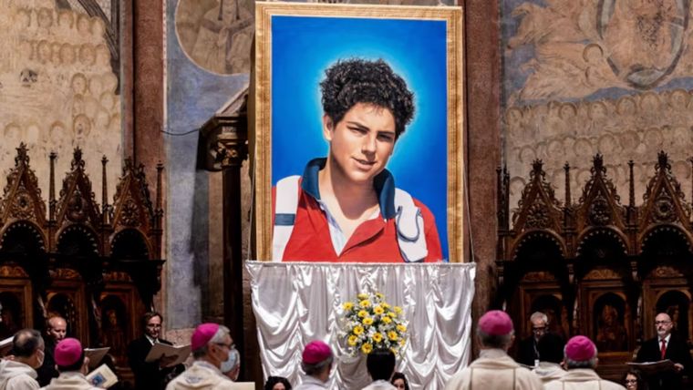 El Vaticano ha anunciado que Acutis será convertido en santo por el papa Francisco en abril de 2025 Foto: BBC