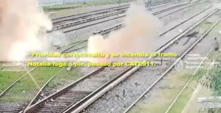 Así comenzaron a explotar los cables que manipulaba