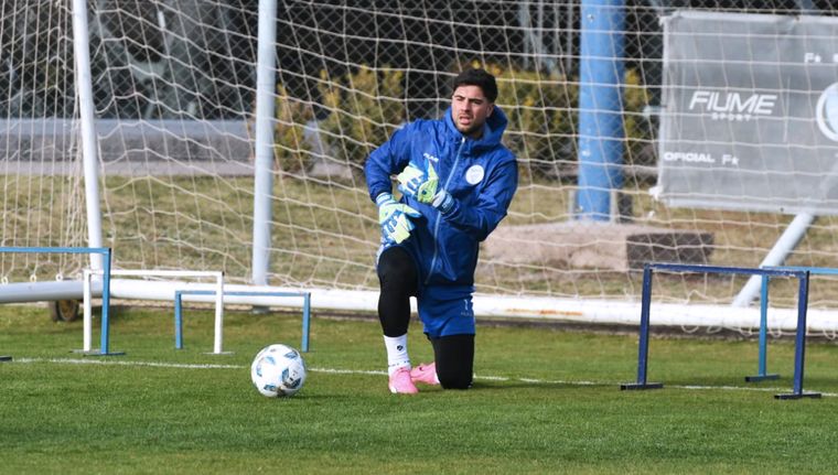 Petroli, fija en el once. Foto: ALF PONCE MERCADO / MDZ