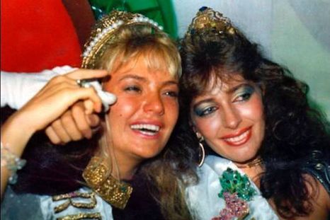 El momento en que Marcela Gaua, última reina de Tunuyán, es coronada. El momento en que Marcela Gaua, última reina de Tunuyán, es coronada.