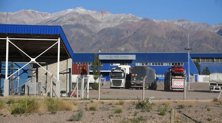 El transporte y el combustible inciden en los costos de la logística Foto: ALF PONCE MERCADO / MDZ