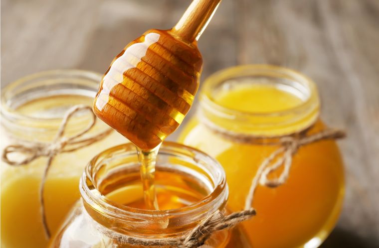 La miel tiene características cuando es pura Foto: Shutterstock La miel tiene características cuando es pura Foto: Shutterstock