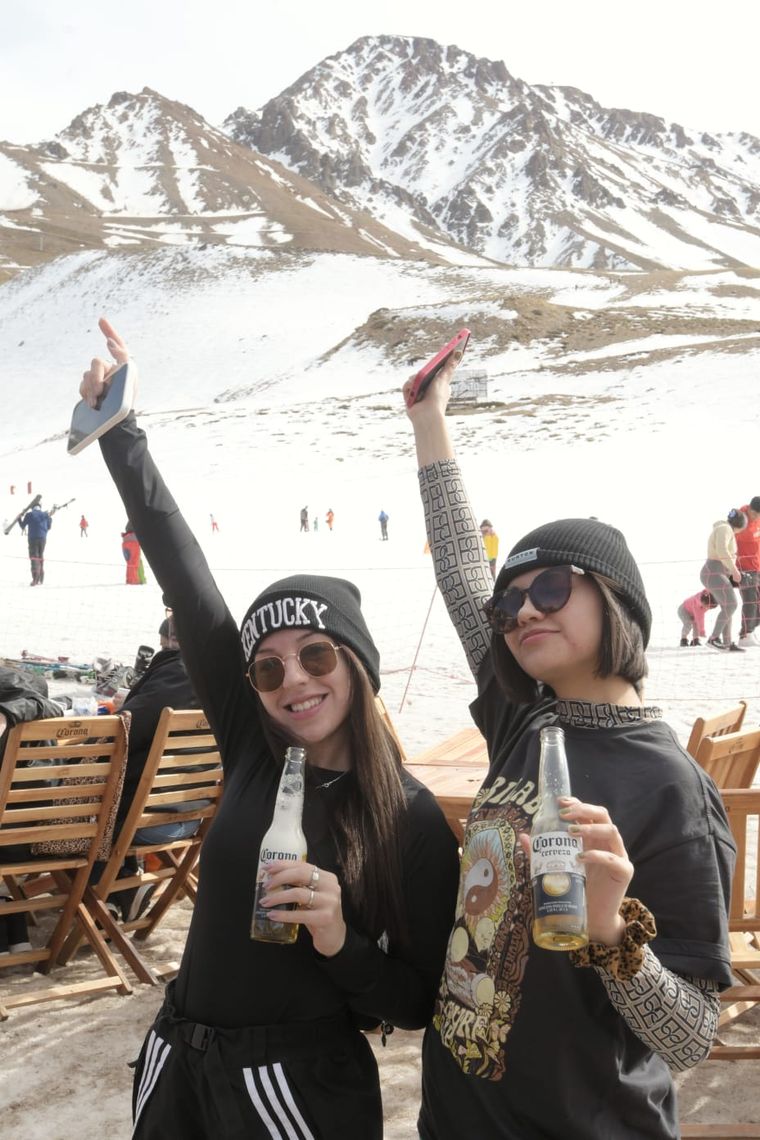 Melina y Sheila, de San Luis. Melina y Sheila, de San Luis.