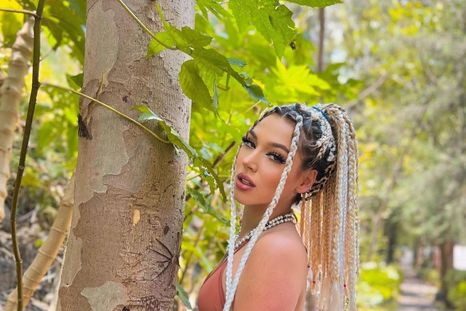 La nieta de Laura León presume su escultural cuerpo en las redes, mientras que trabaja en su lanzamiento musical Foto: Zaaxhil Pädilla / Instagram