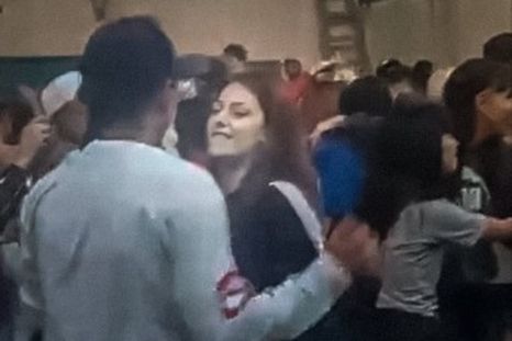 La última imagen de la joven con el sospechoso