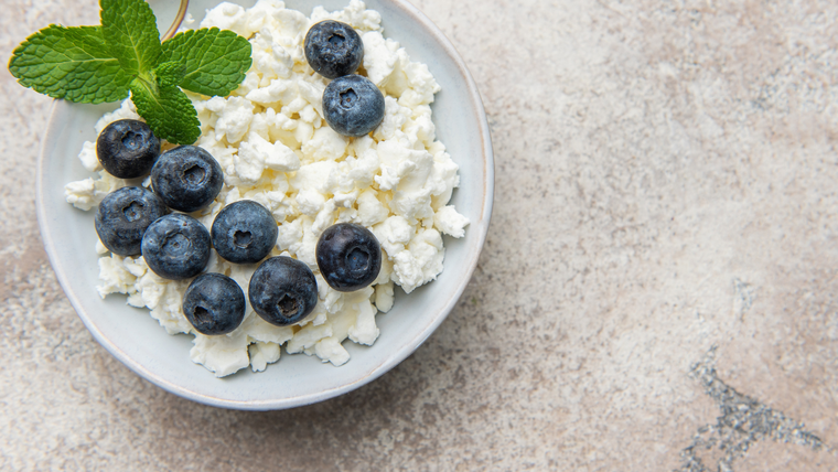 Cuajada casera estilo tradicional: receta rápida y deliciosa.