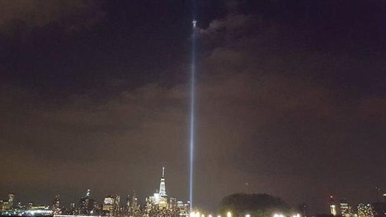 734448.jpg