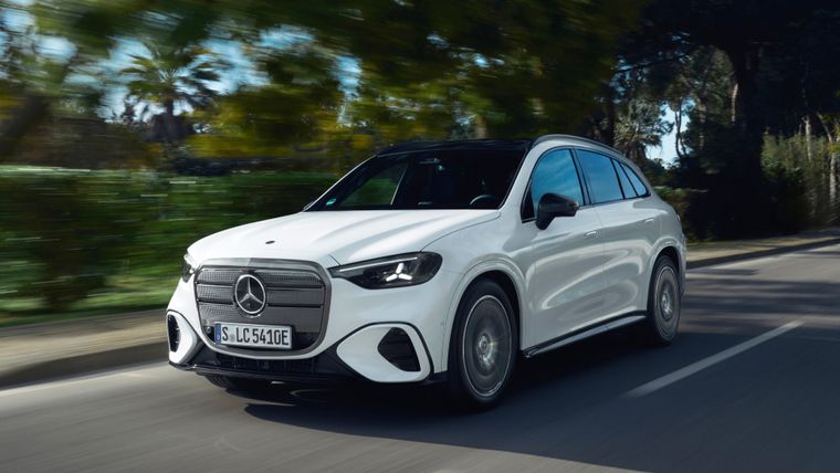 Mercedes Benz amplía la gama del GLC eléctrico con las nuevas variantes 250 y 300 4MATIC