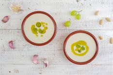 Ajoblanco Una receta clásica para hacer en simples pasos Foto: Shutterstock