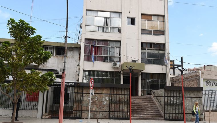 municipalidad las heras edificio (3).JPG