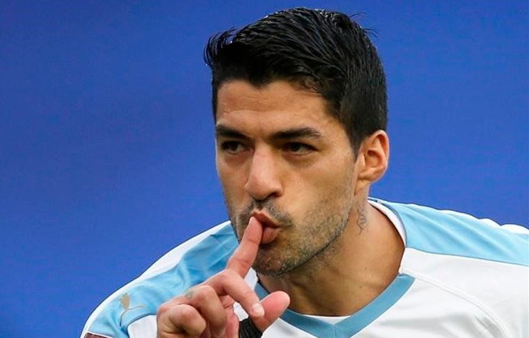 Luis Suárez continuaría su carrera en LA Galaxy de la MLS.