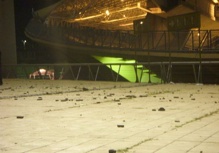 Así quedó el acceso al estadio. Foto: Mdz