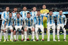 Un futbolista de la Selección podría llegar sin fútbol a la Copa América. Foto: @angeldimariajm