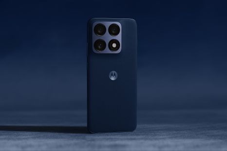 El nuevo Motorola Edge 70 Pro combina materiales nobles como madera y seda en un cuerpo de gama media alta. El nuevo Motorola Edge 70 Pro combina materiales nobles como madera y seda en un cuerpo de gama media alta.