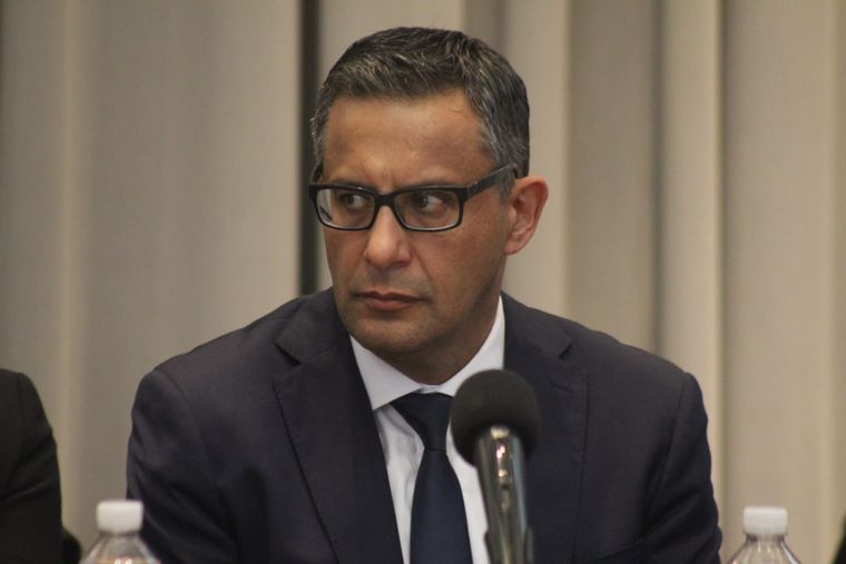 El juez Sebastián Sarmiento aceptó todos los cargos en su contra y fue suspendido por 180 días.