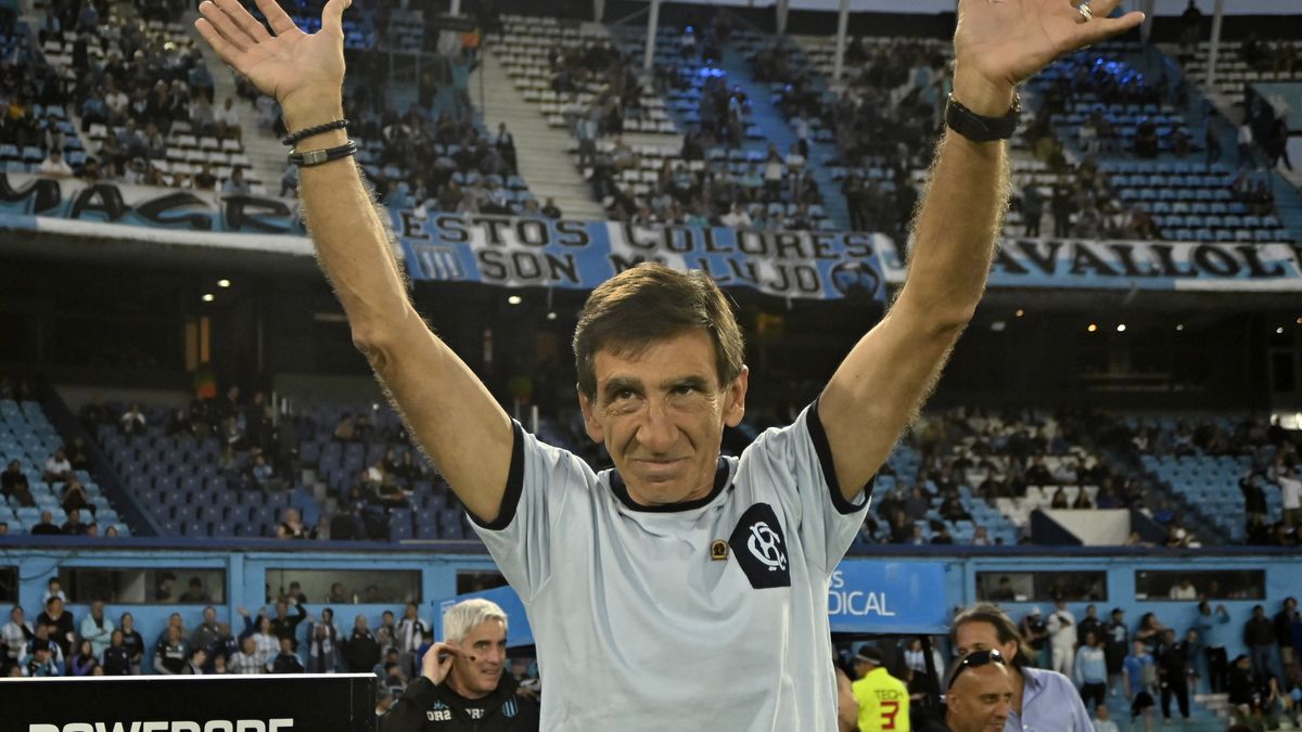 La jugada sentencia de Gustavo Costas tras el triunfo de Racing: "En este momento estoy pensando en ir a..."