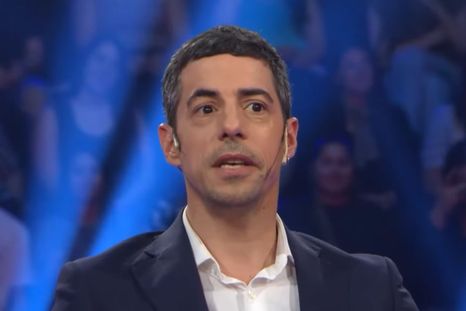El artista sorprendió a todos. El artista sorprendió a todos.