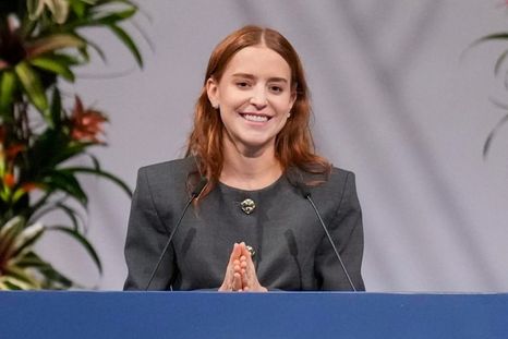 Ana, la hija de María Corina Machado, en el escenario de la Alcaldía de Oslo. Ana, la hija de María Corina Machado, en el escenario de la Alcaldía de Oslo.