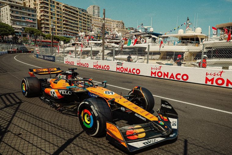 El cambio llega tras acusaciones por los alerones de McLaren Foto: X @McLarenF1
