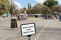 semana santa con feriantes y disenadores en el parque san martin semana santa con feriantes y disenadores en el parque san martin