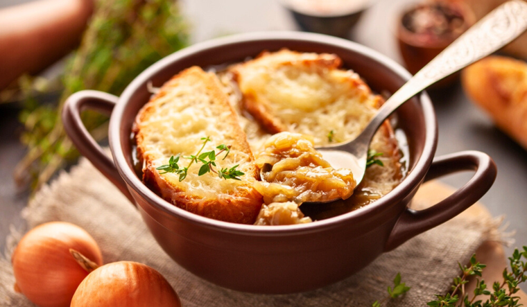 Sopa de cebolla: cómo preparar la mejor receta casera Foto: Shutterstock