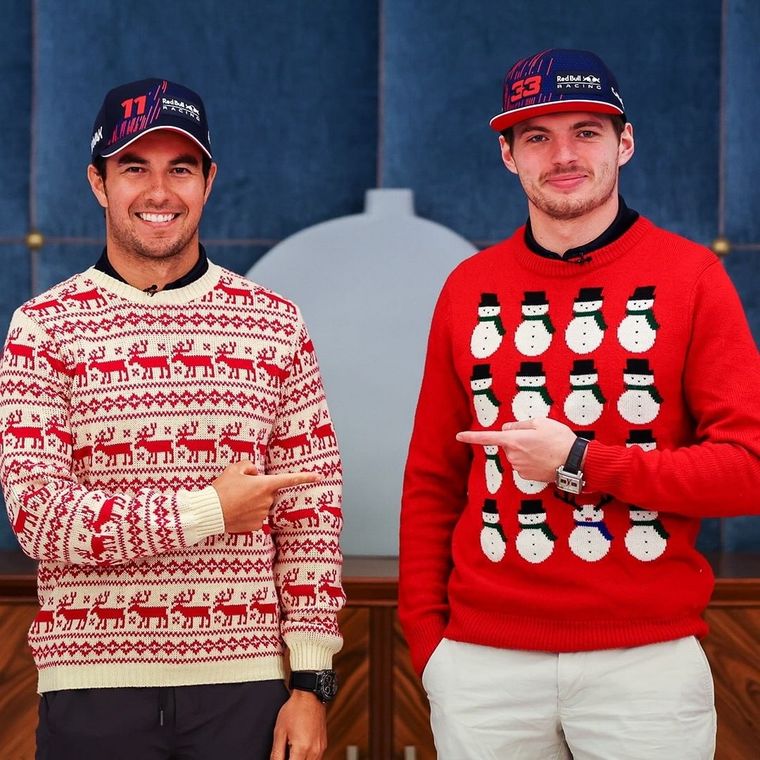 Checo y Max intercambiaron regalos Foto: Red Bull Racing