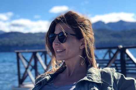 Juliana Awada es nuestra inspiración para llevar camisa a rayas este invierno Foto: Instagram