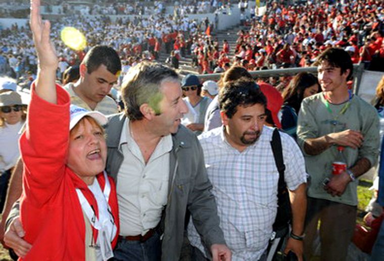 Cobos, en la Fiesta Diocesana. Foto: Ivana González/MDZ