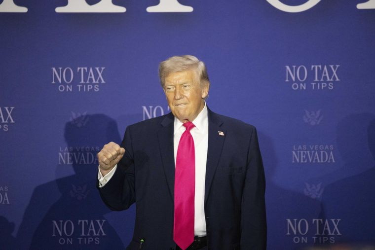 Donald Trump, presidente de los Estados Unidos, avisó unilateralmente un cese de acciones ante Irán. Foto Efe Donald Trump, presidente de los Estados Unidos, avisó unilateralmente un cese de acciones ante Irán. Foto Efe