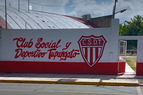 El trágico episodio ocurrió en el Club Tupungato. Foto: Club Social y Deportivo Tupungato El trágico episodio ocurrió en el Club Tupungato. Foto: Club Social y Deportivo Tupungato