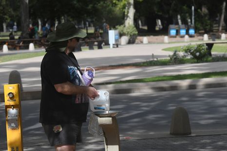 Malargüe estará afectado por viento Zonda, mientras que General Alvear y San Rafael concentran el mayor riesgo de granizo. Malargüe estará afectado por viento Zonda, mientras que General Alvear y San Rafael concentran el mayor riesgo de granizo.
