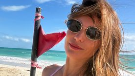 Pampita le rindió homenaje a Baywatch con increíbles fotos en la playa. / @pampitaoficial Pampita le rindió homenaje a Baywatch con increíbles fotos en la playa. / @pampitaoficial