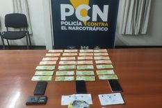 Las detenidas tenían drogas, teléfonos celulares, dinero en efectivo y un revolver Foto: Ministerio de Seguridad de Mendoza