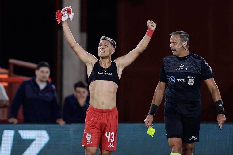 Eric Ramírez y un gol clave para seguir con la ilusión de ser campeón. Foto: Fotobaires