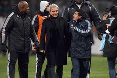 un ex dt de seleccion bromeo con la muerte de maradona y se gano el repudio de todos