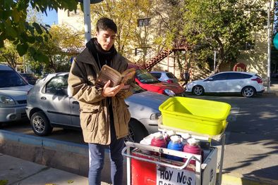 MDZol | Tienen 22 años y lee para hacer crecer su emprendimiento