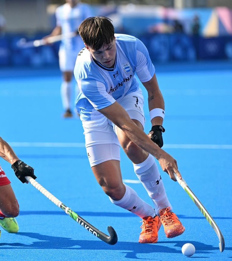 Nicolás Keenan, mediocampista de Los Leones, está en pareja con el ex viceprimer ministro de Países Bajos, Rob Jetten. Foto: @nicokeenan