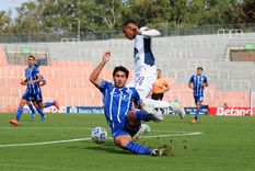 Como en el Malvinas, pero en el Gargantini. La Lepra y el Tomba, mano a mano. Como en el Malvinas, pero en el Gargantini. La Lepra y el Tomba, mano a mano.