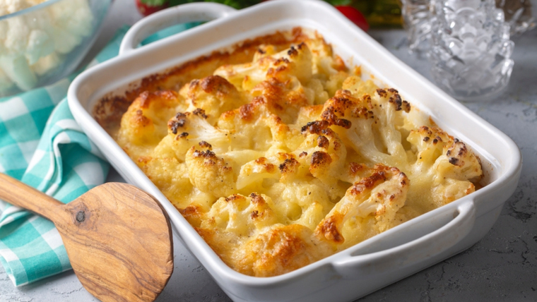 En la receta original, el gratinado se hacía solo con pan rallado y manteca. En la receta original, el gratinado se hacía solo con pan rallado y manteca.