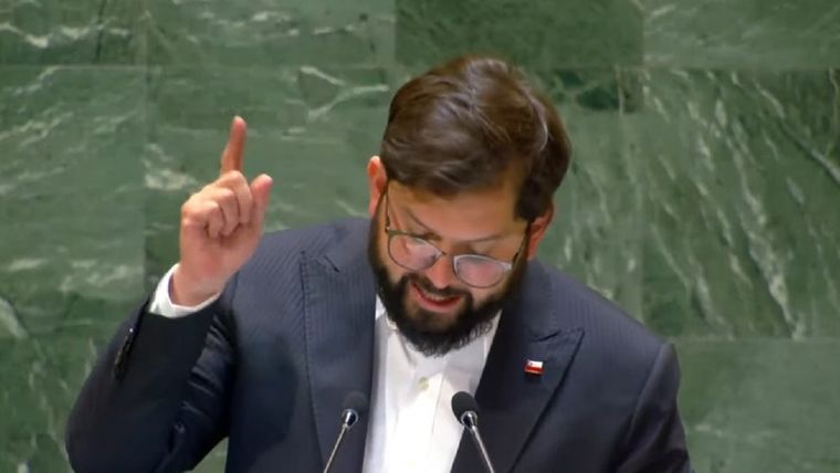 Gabriel Boric volvió a cuestionar los resultados de las elecciones presidenciales en Venezuela. Foto: BBC