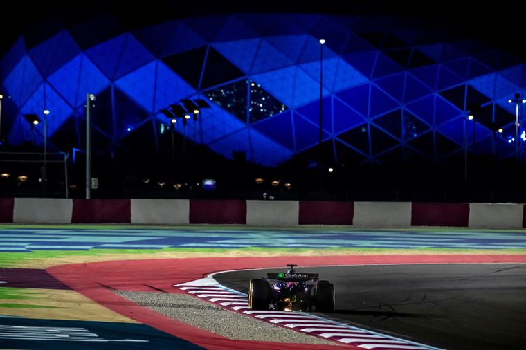 El circuito de Lusail, iluminado por más de 3.600 puntos de luz.