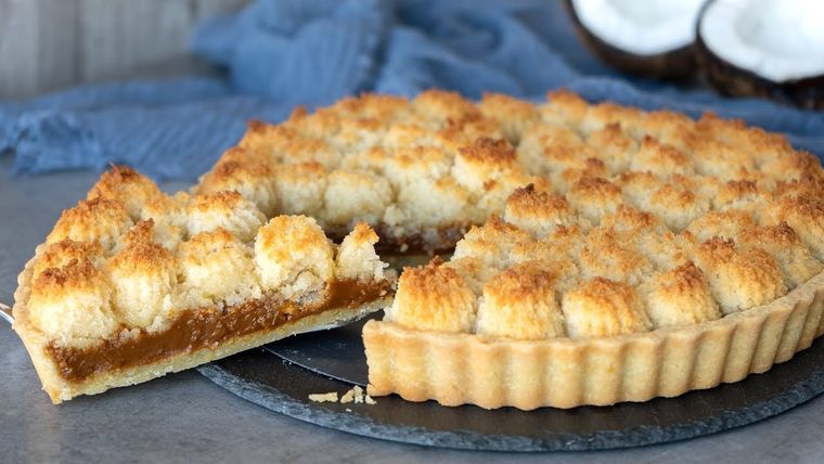 Admira esta sabrosa tarta de coco con dulce de leche ¡tu nuevo postre favorito!